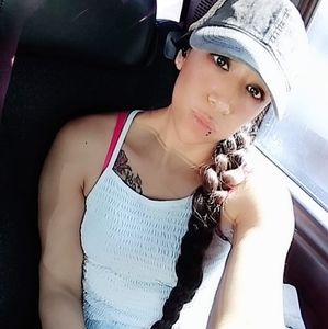 Meet your Posher, Lupita